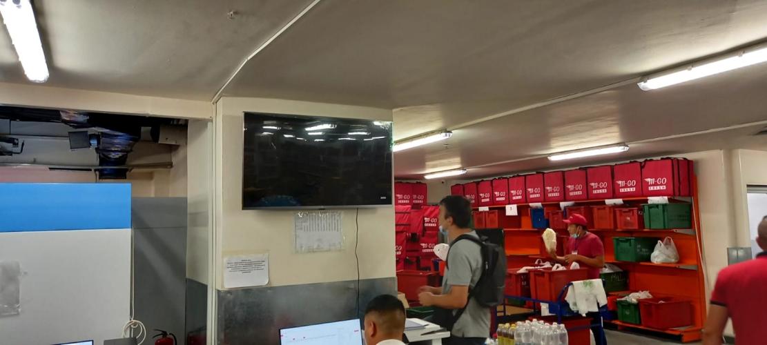 Установка телевизора на стену в помещении компании \"Magnum E-commerce ...